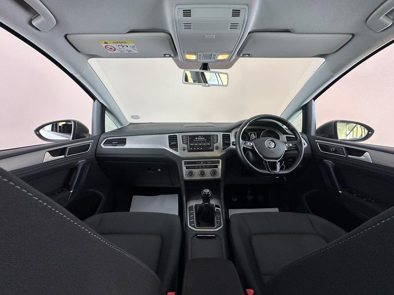 Volkswagen Golf SV GJ16KYG