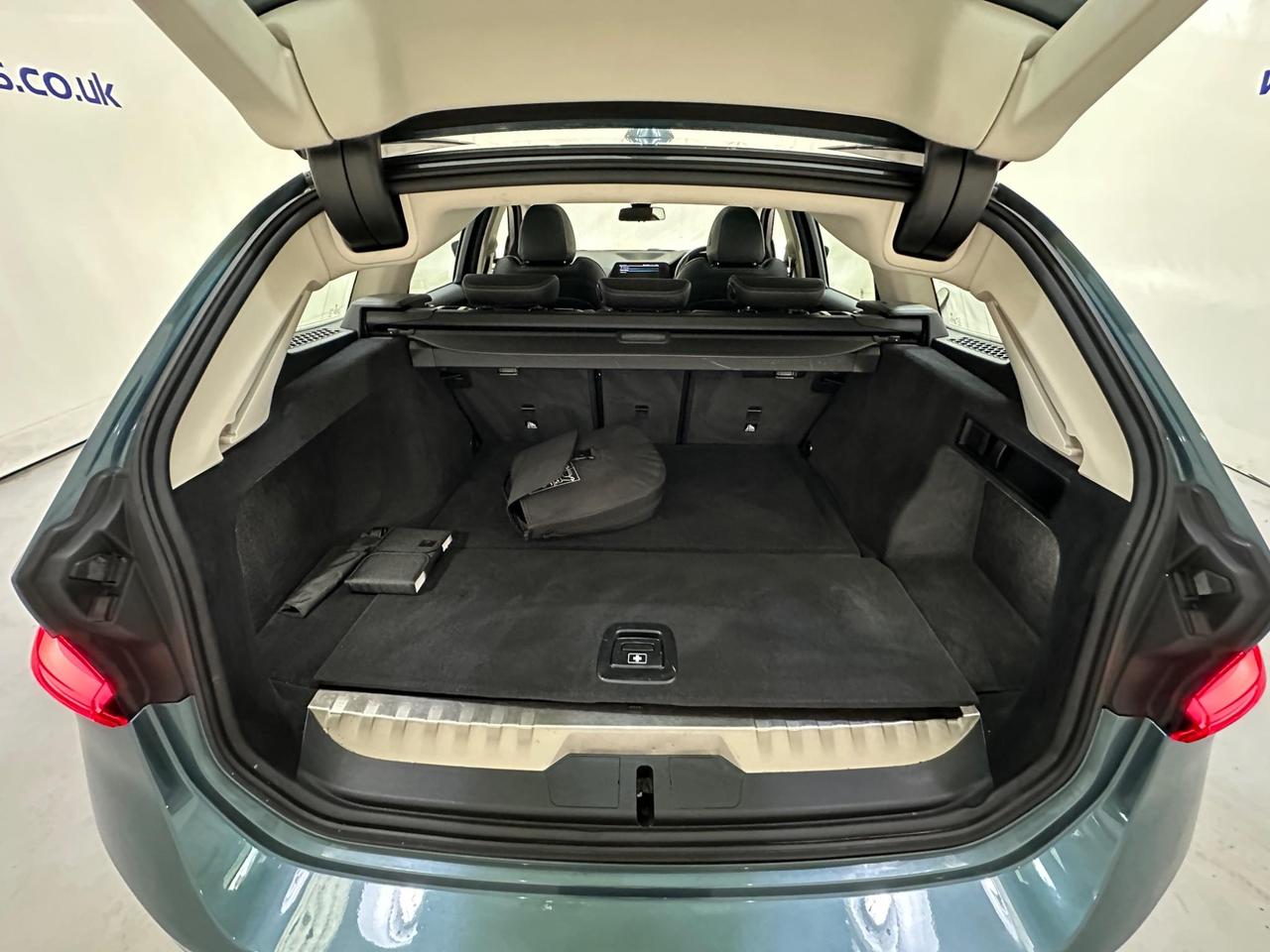 BMW 3 Series LM70MMF