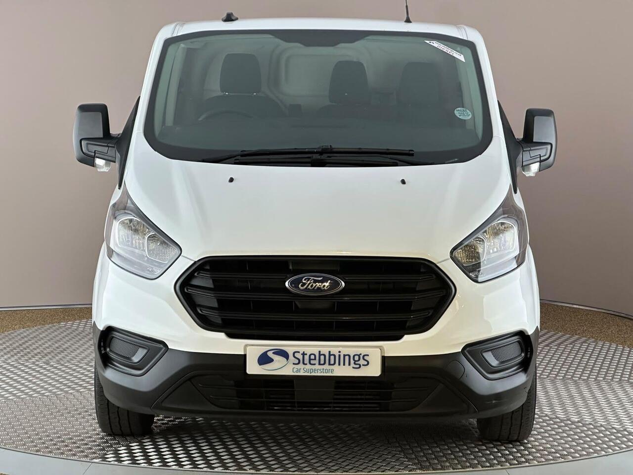 Ford Transit Custom MA71VUM