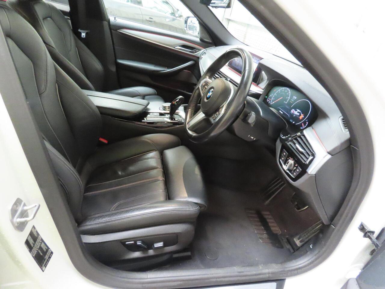 BMW 5 Series MW19MZY