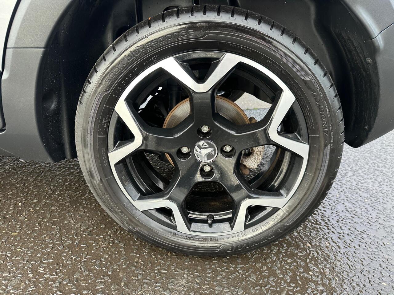 Vauxhall Crossland SH22LWL