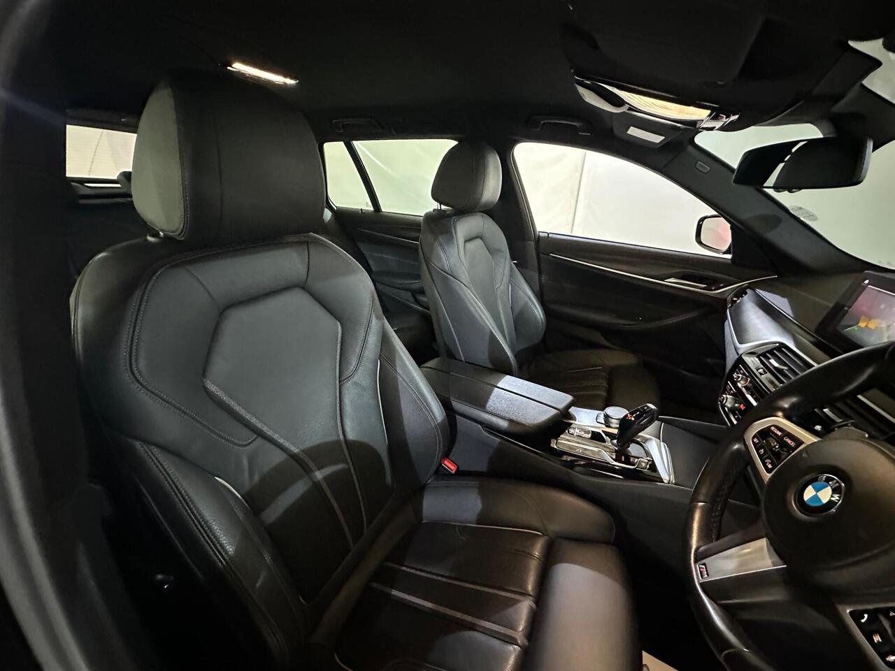 BMW 5 Series AO71YKJ