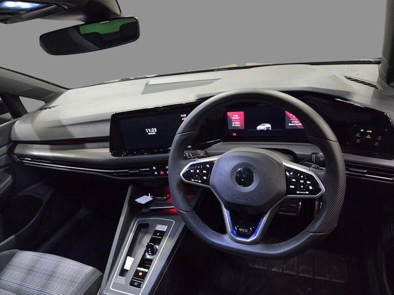 Volkswagen Golf VO71WFT