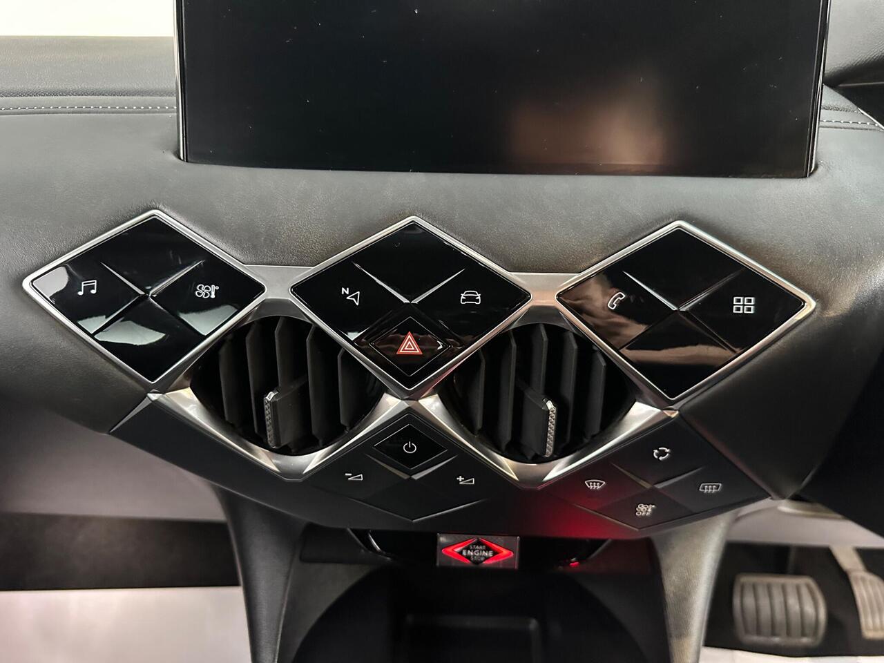 DS AUTOMOBILES DS 3 CROSSBACK CF21PLN