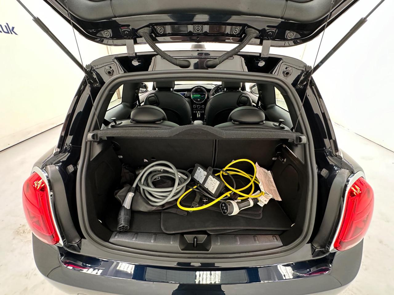 MINI Electric Hatch AK20FZV