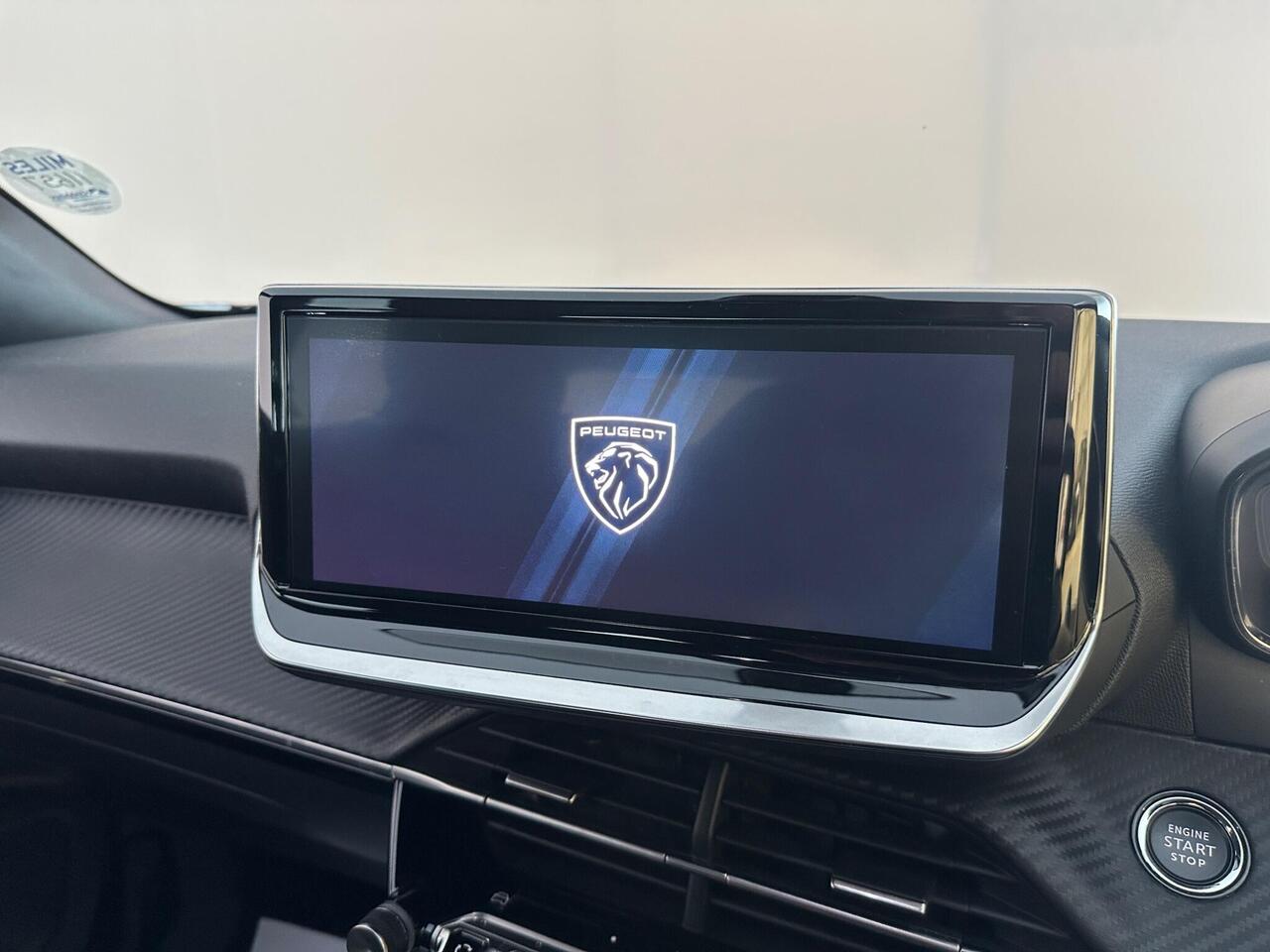 Peugeot 2008 KR73UKK