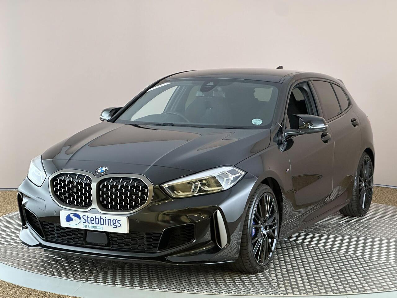 BMW 1 Series YG21ZVM