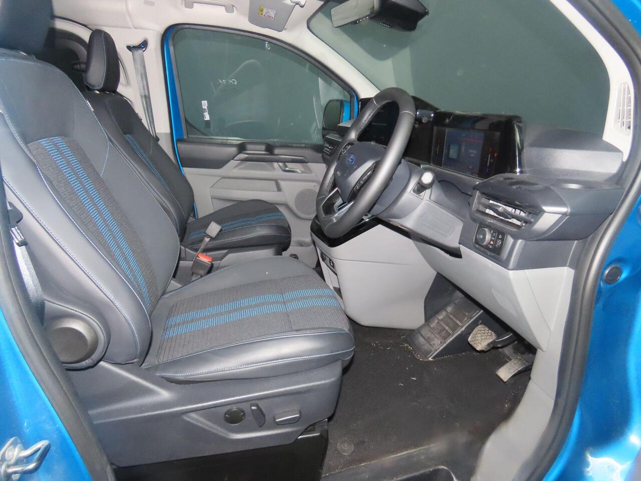 Ford E-Transit Custom AF74WKP