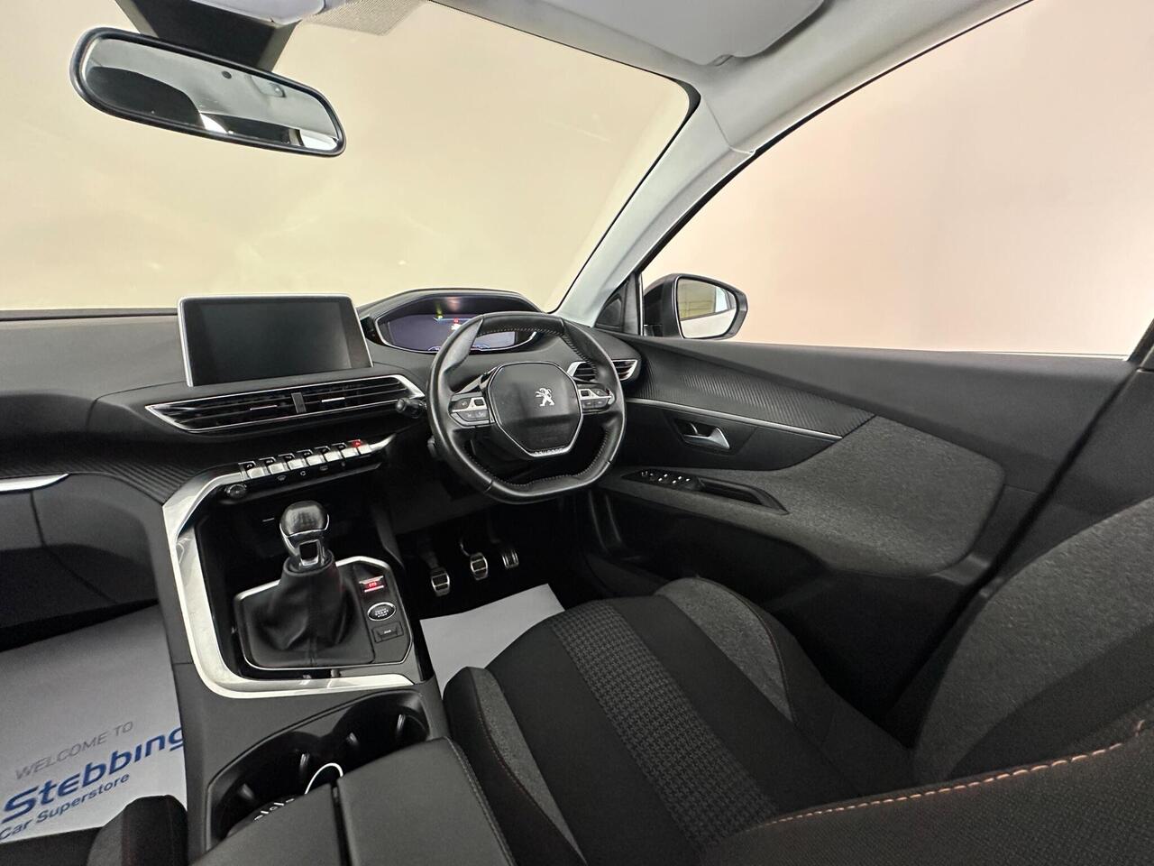 Peugeot 3008 YB72LHJ