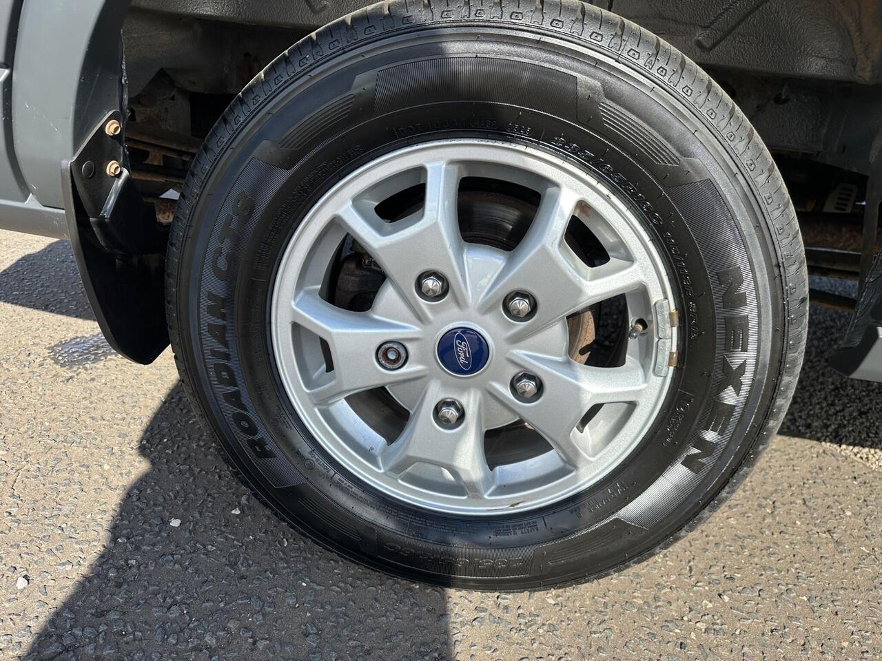 Ford Transit GX15RHU