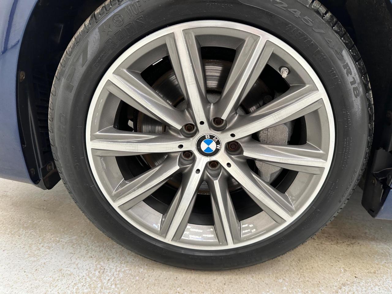 BMW 5 Series HX68WKY