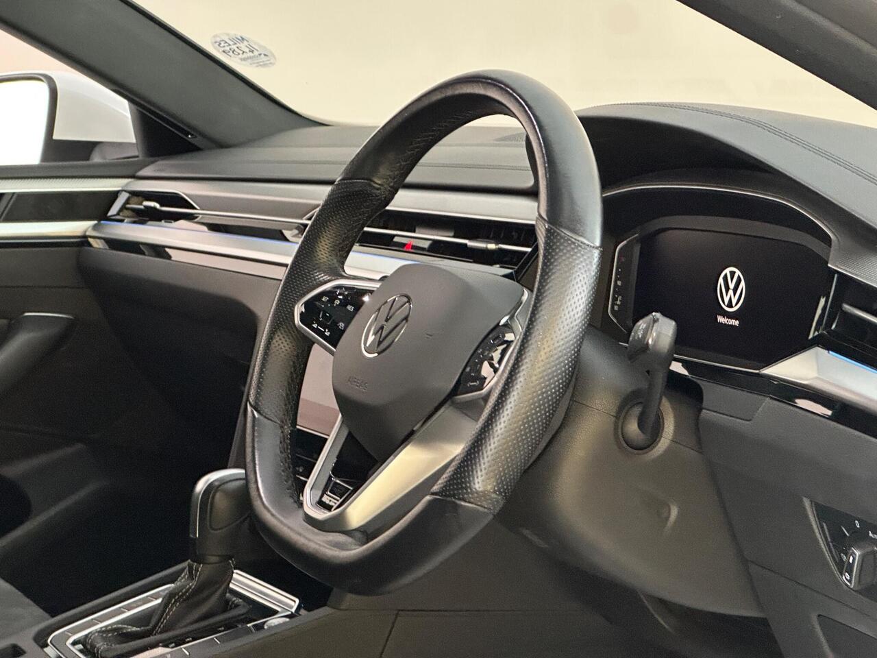 Volkswagen Arteon FP71AOZ