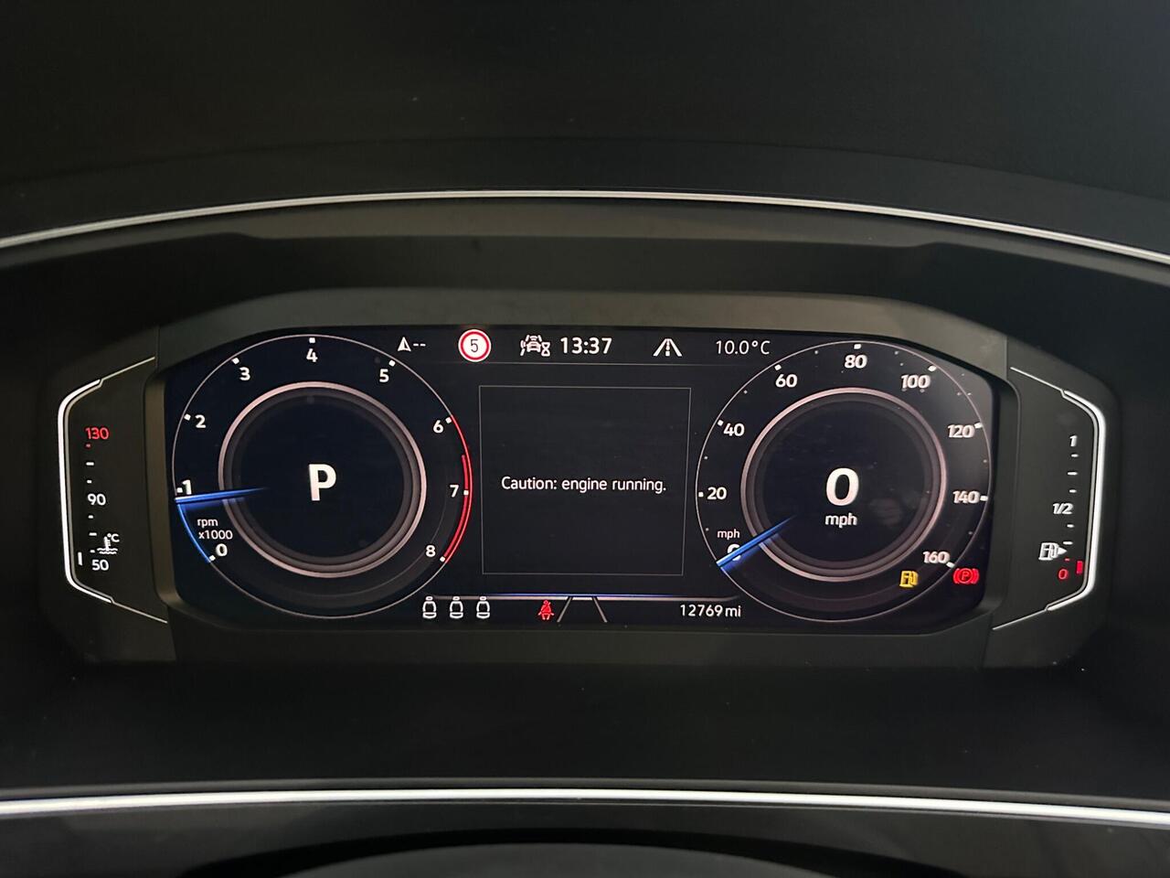 Volkswagen Tiguan CA21HYZ