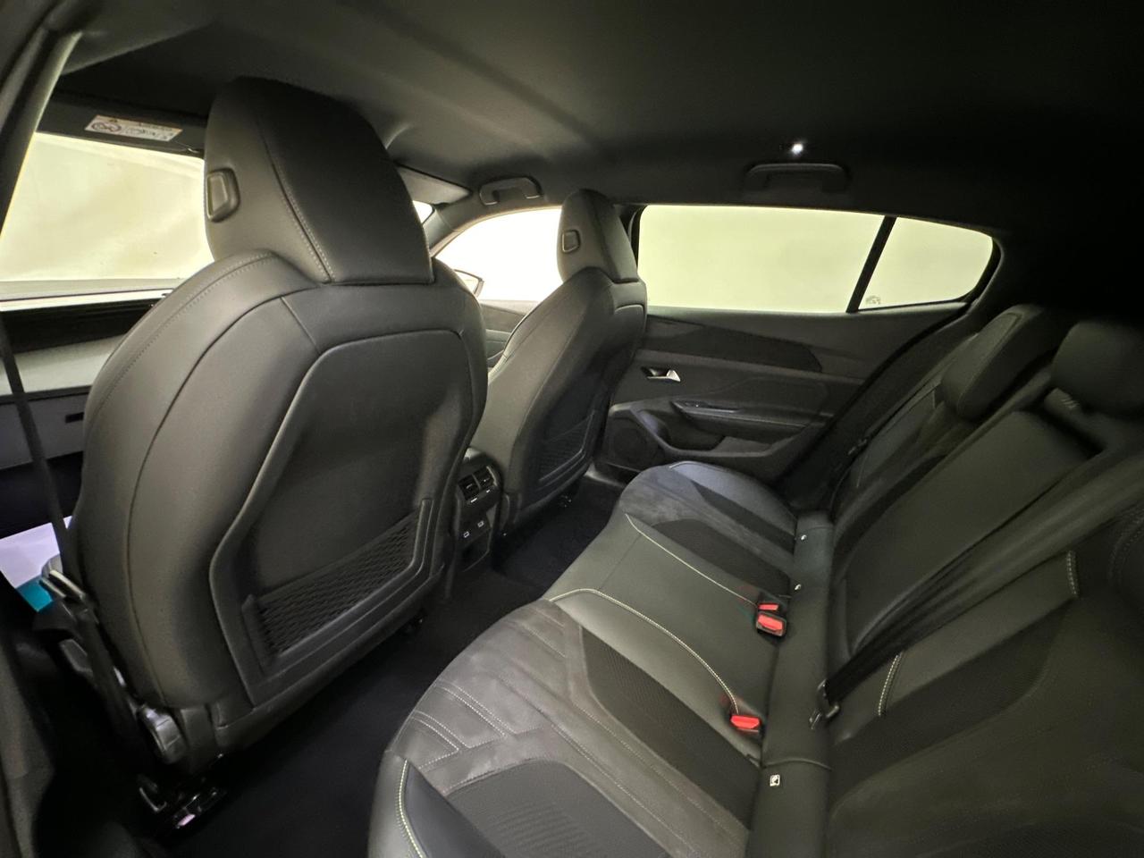 Peugeot 408 KE72WVB