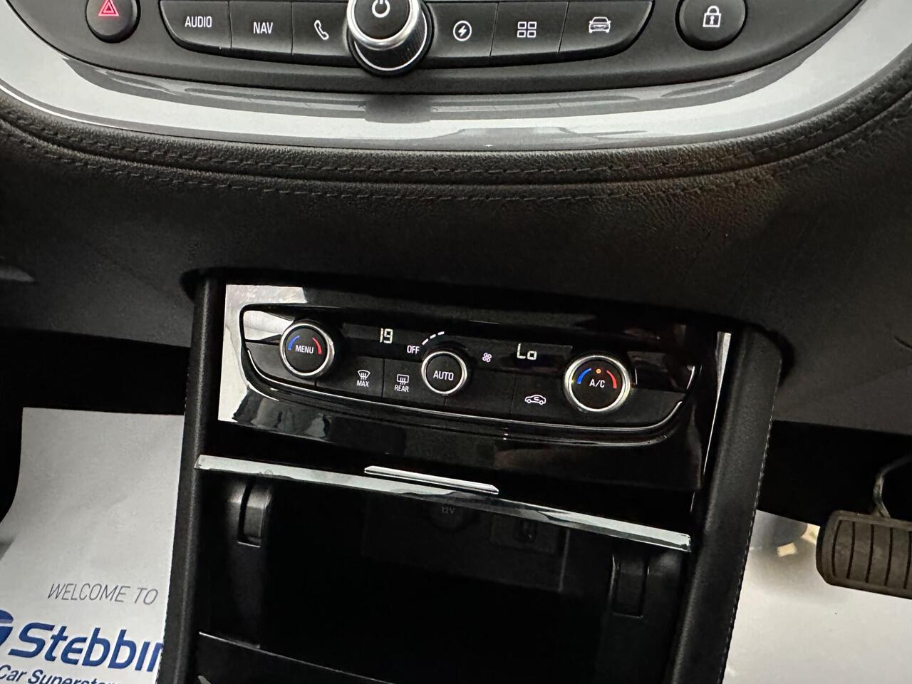 Vauxhall Grandland X DN70HKY