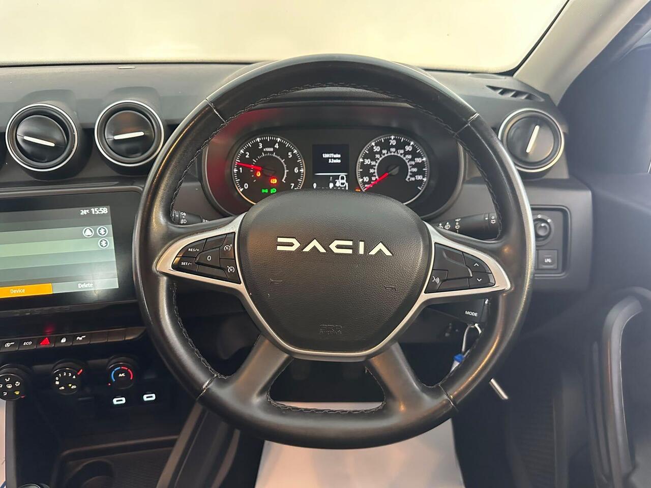Dacia Duster SH23FKU