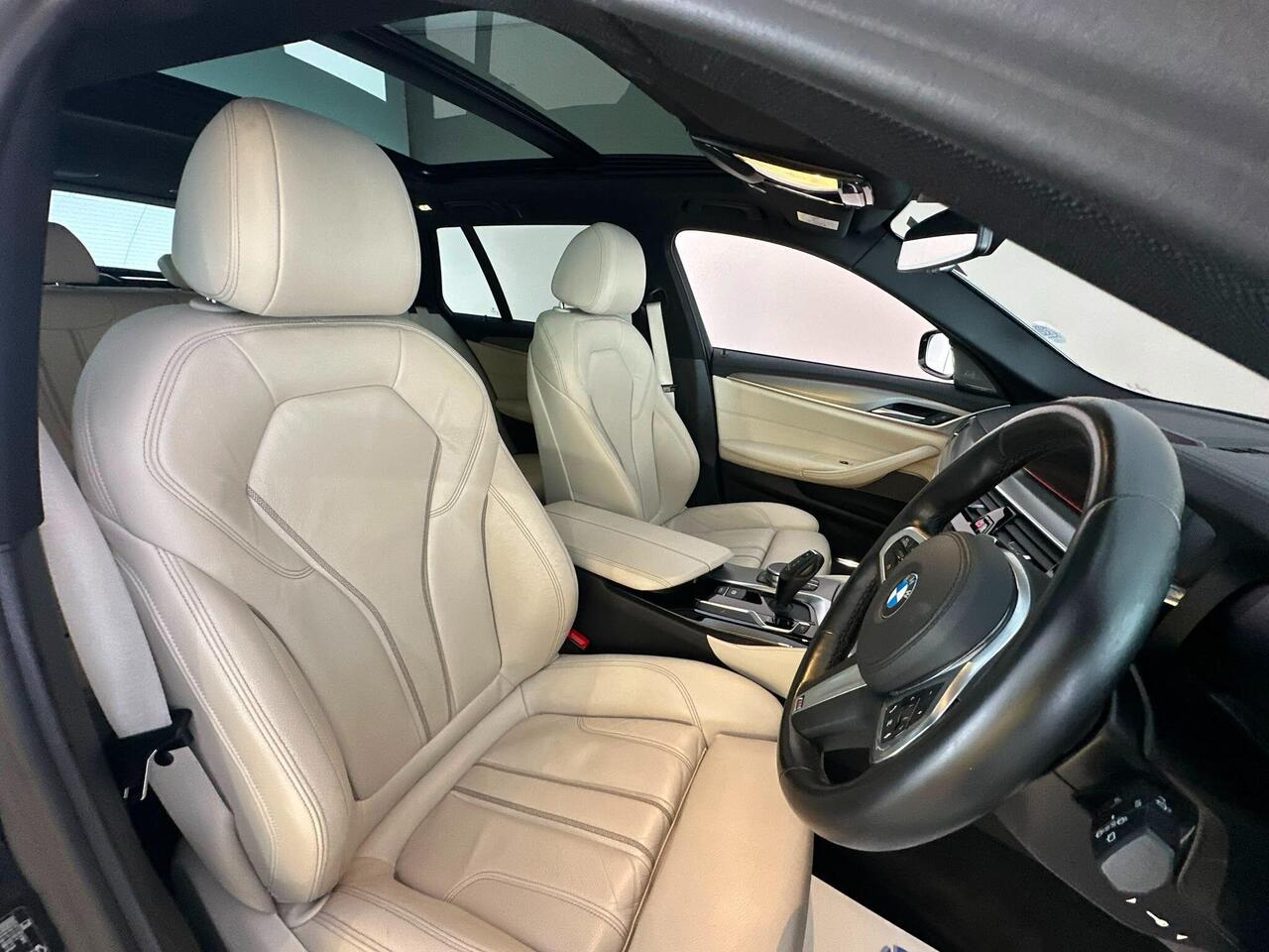BMW 5 Series AV20CMX