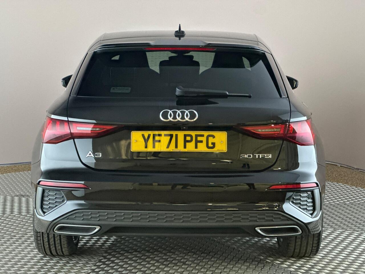Audi A3 YF71PFG