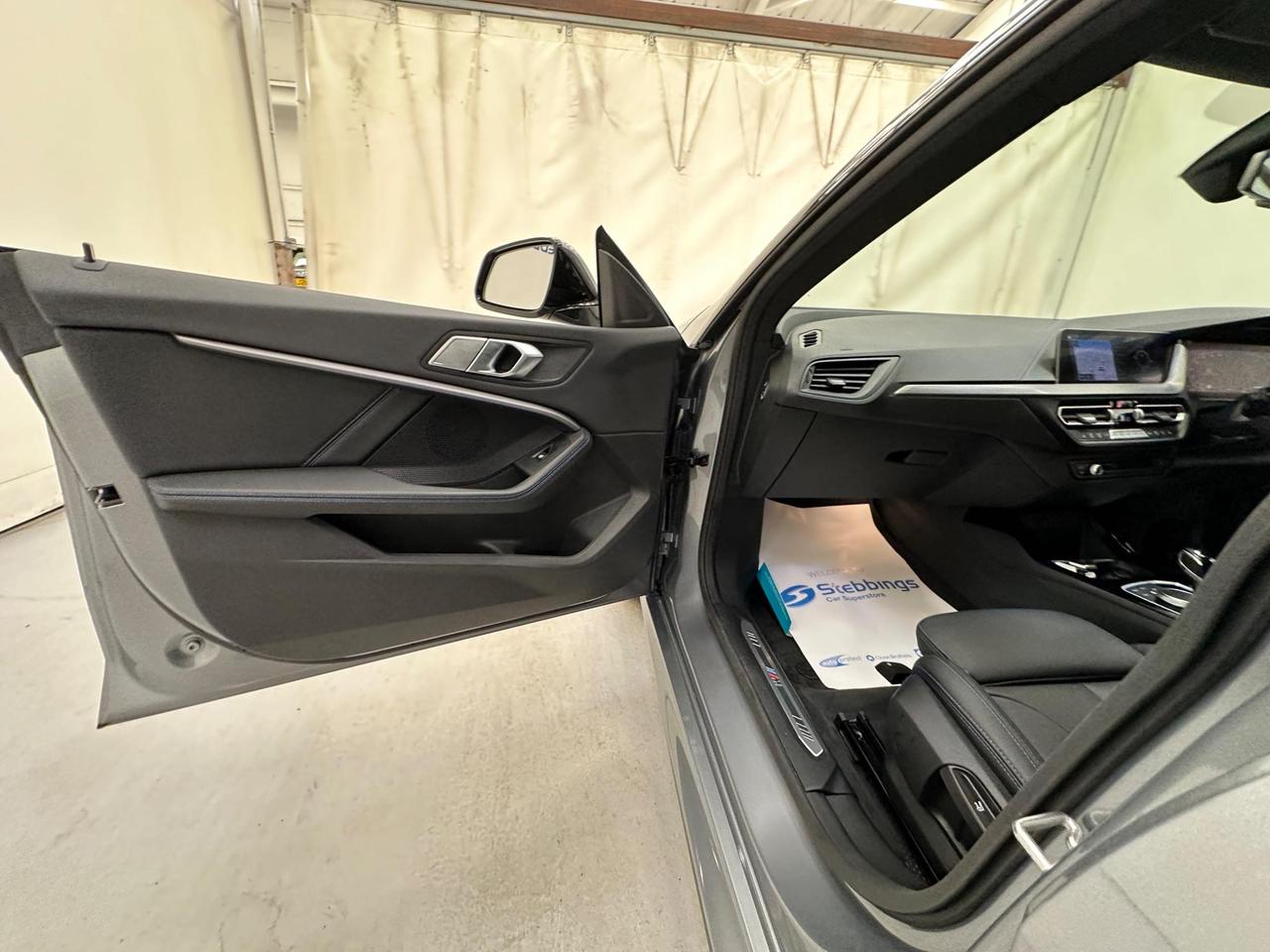 BMW 2 Series Gran Coupe AV22XER