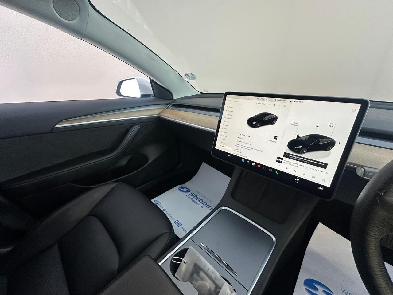 Tesla Model 3 AF72VNT