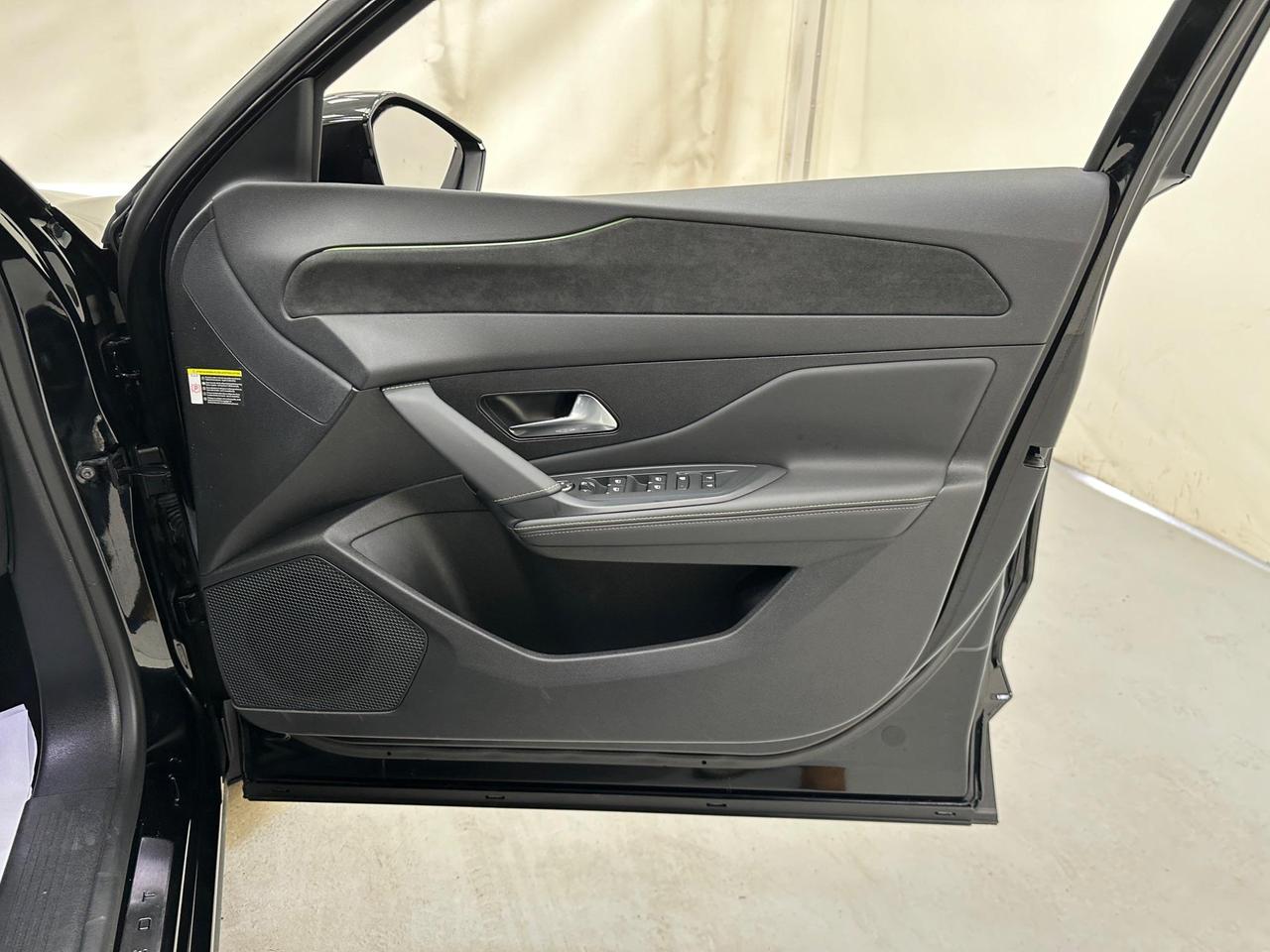 Peugeot 408 KE72WVB