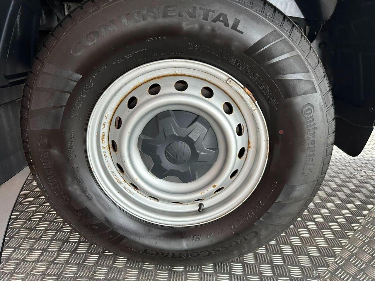 Volkswagen Amarok KT73MYK