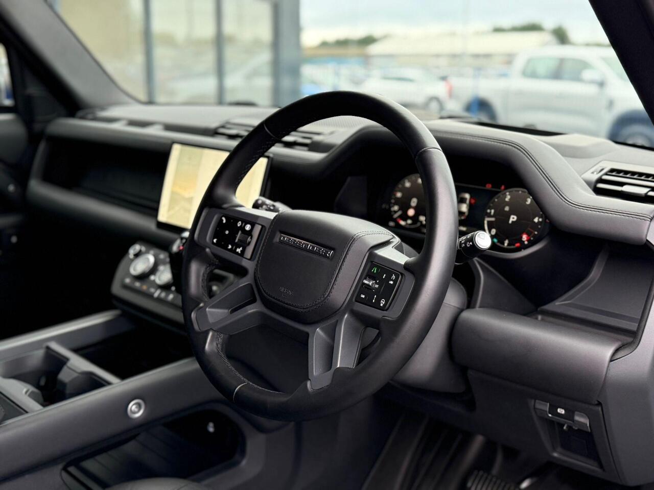 Land Rover Defender 110 KW74MTU