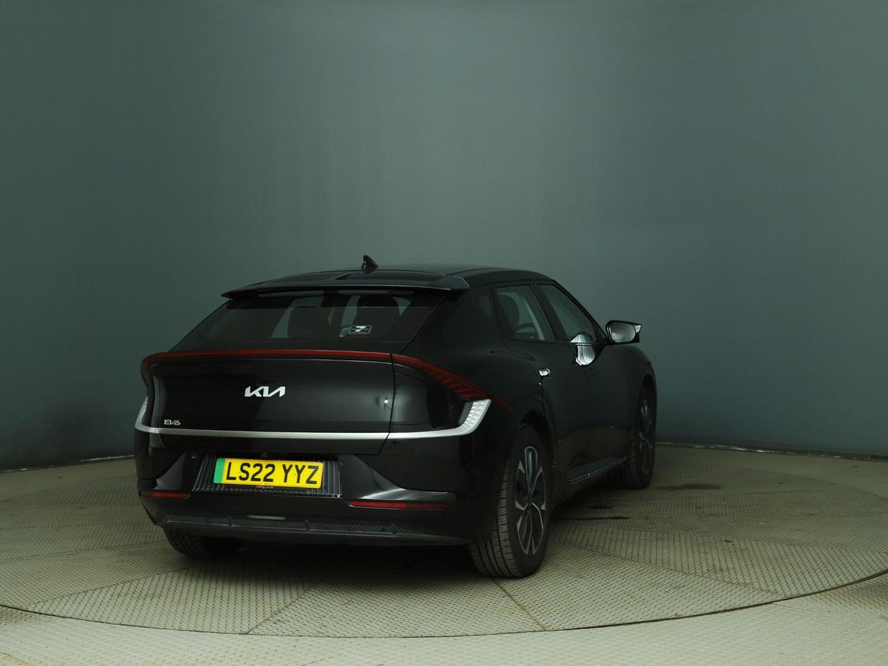 Kia EV6 LS22YYZ