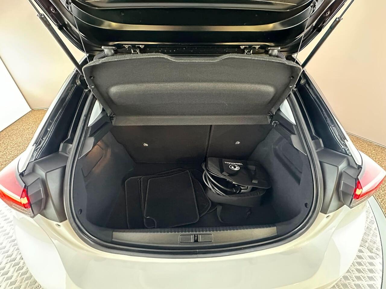 Vauxhall Corsa Electric GY71LNG