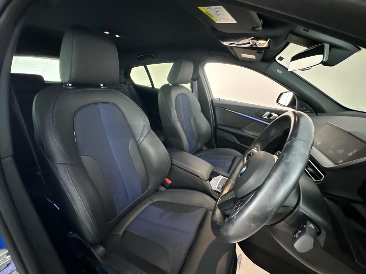 BMW 1 Series YE73WXW