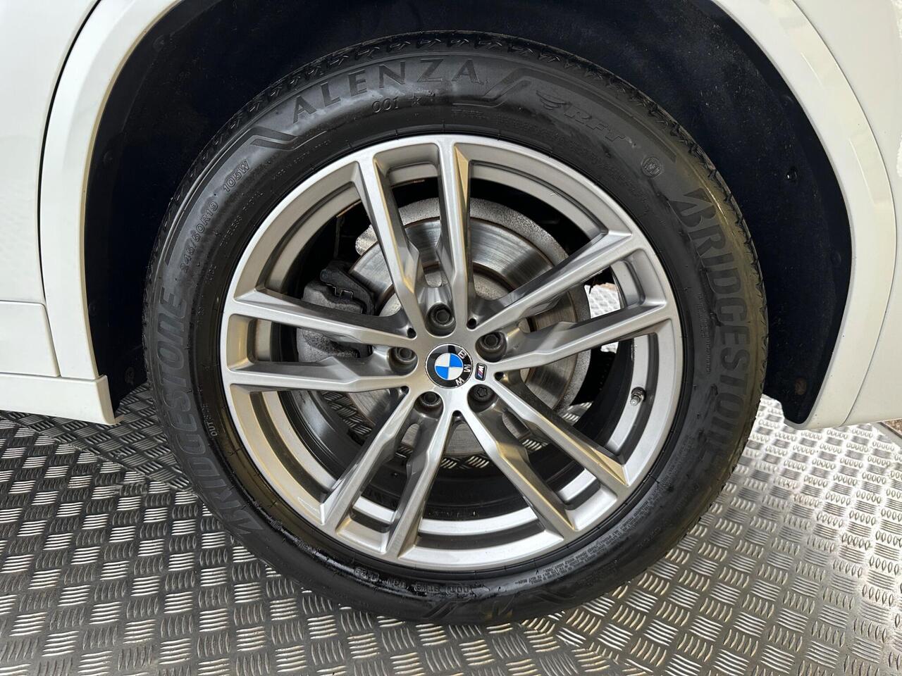 BMW X3 YL19ZFP