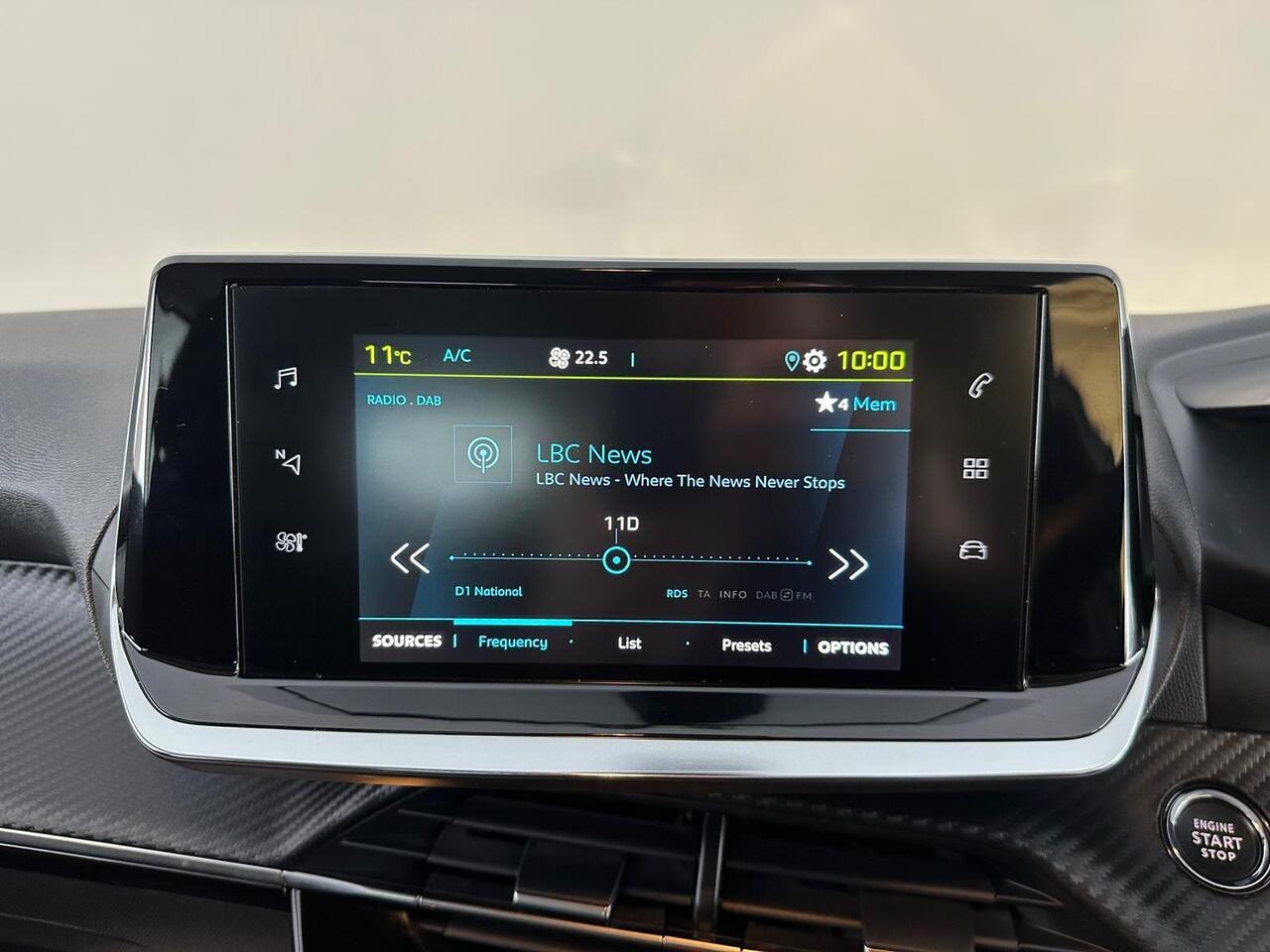 Peugeot E-208 SM71FXD