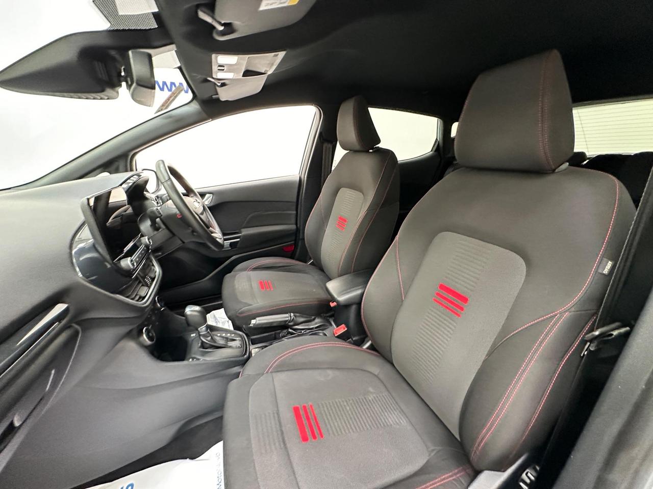 Ford Fiesta YR72VJP