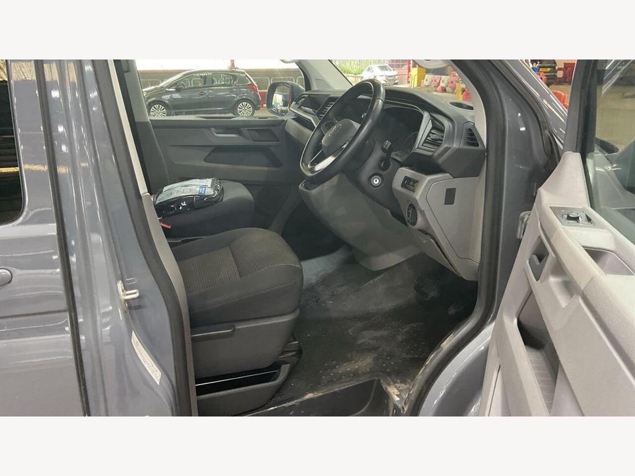 Volkswagen Transporter CX23ZRN