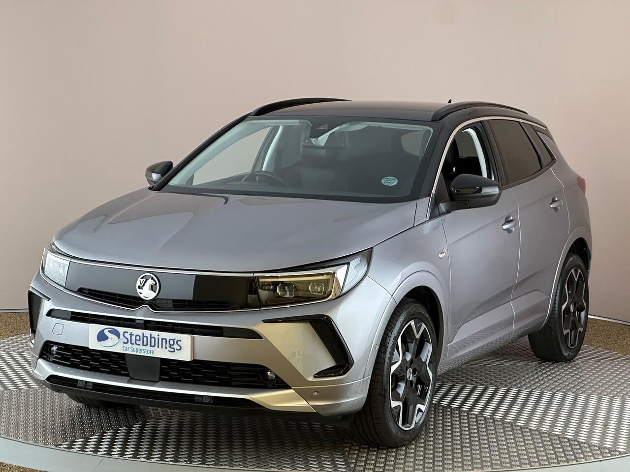 Vauxhall Grandland HJ23RYG