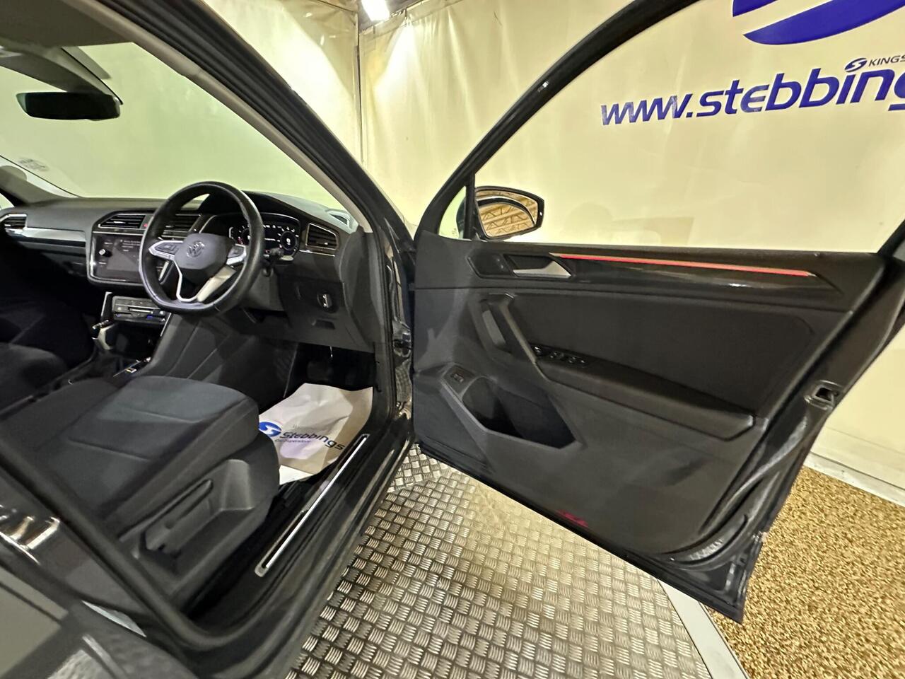 Volkswagen Tiguan KS23ORJ