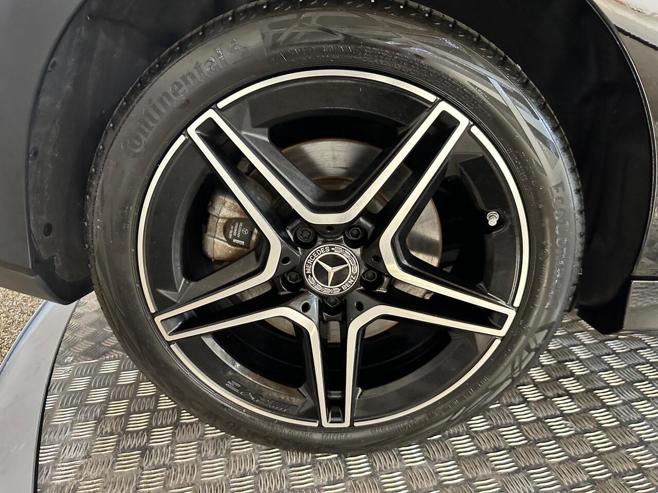 Mercedes-Benz CLA FY72YOV