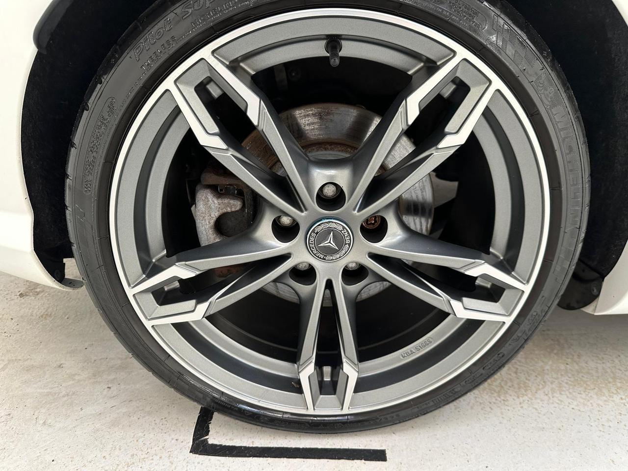 Mercedes-Benz SLK HJ63UBD