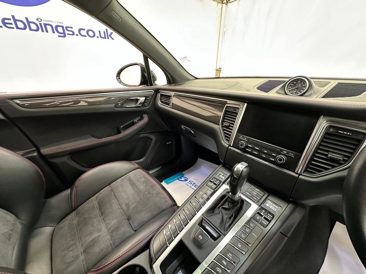 Porsche Macan WM66DZS