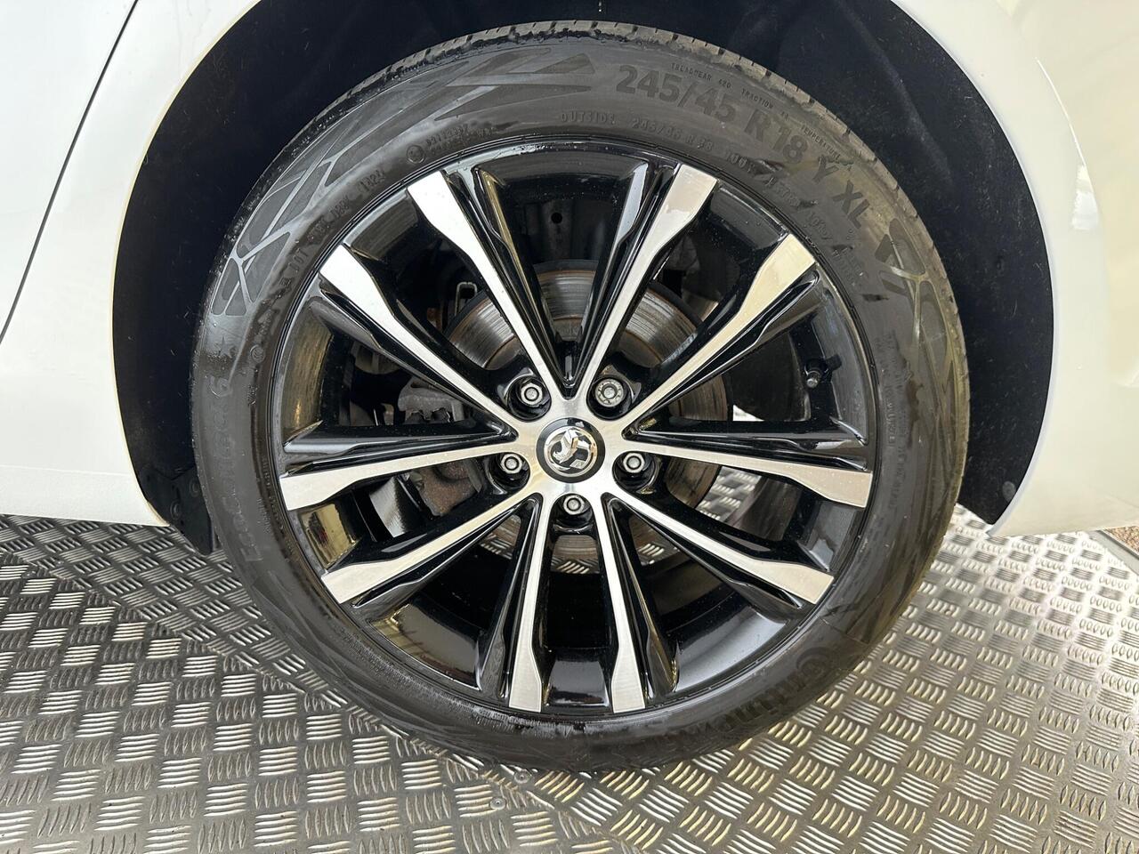 Vauxhall Insignia VK71ZPR