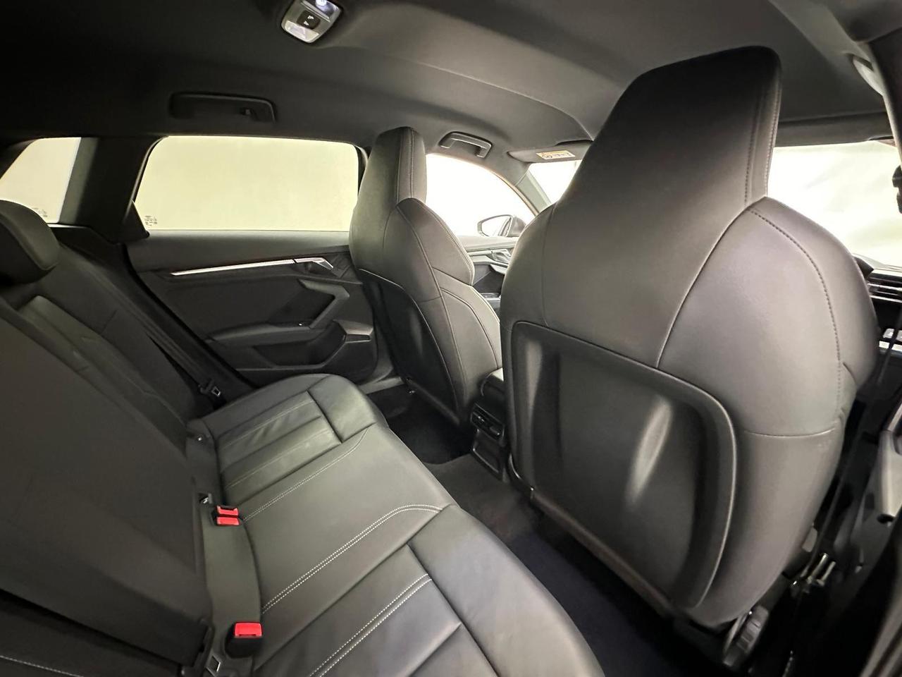 Audi A3 YE21XNF