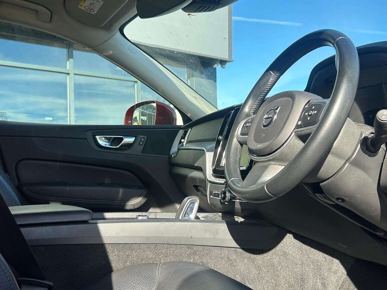 Volvo XC60 YY21OJN