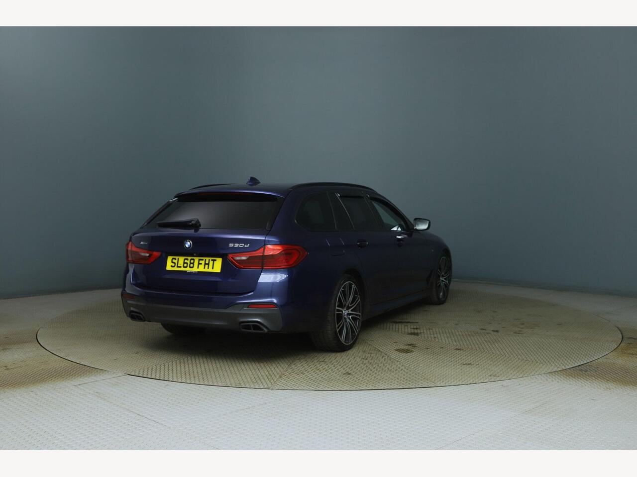 BMW 5 Series SL68FHT