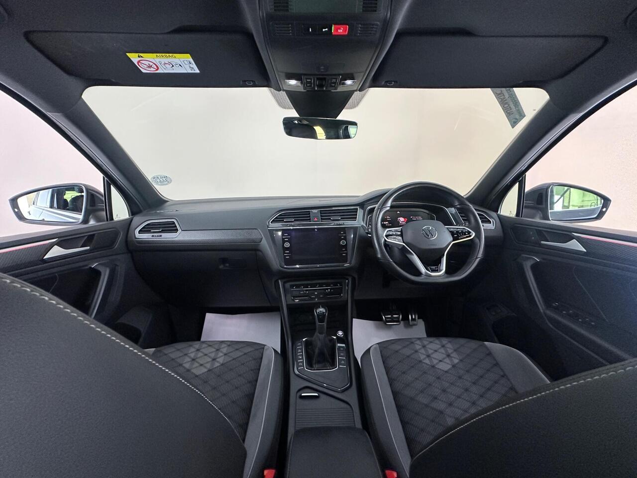 Volkswagen Tiguan YG23VZE