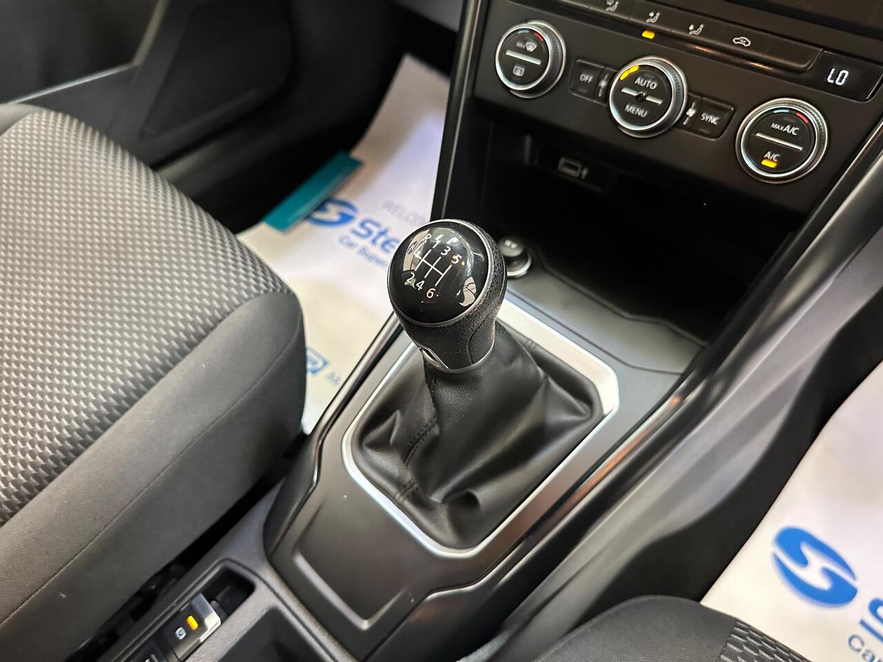 Volkswagen T-Roc DG69WKN