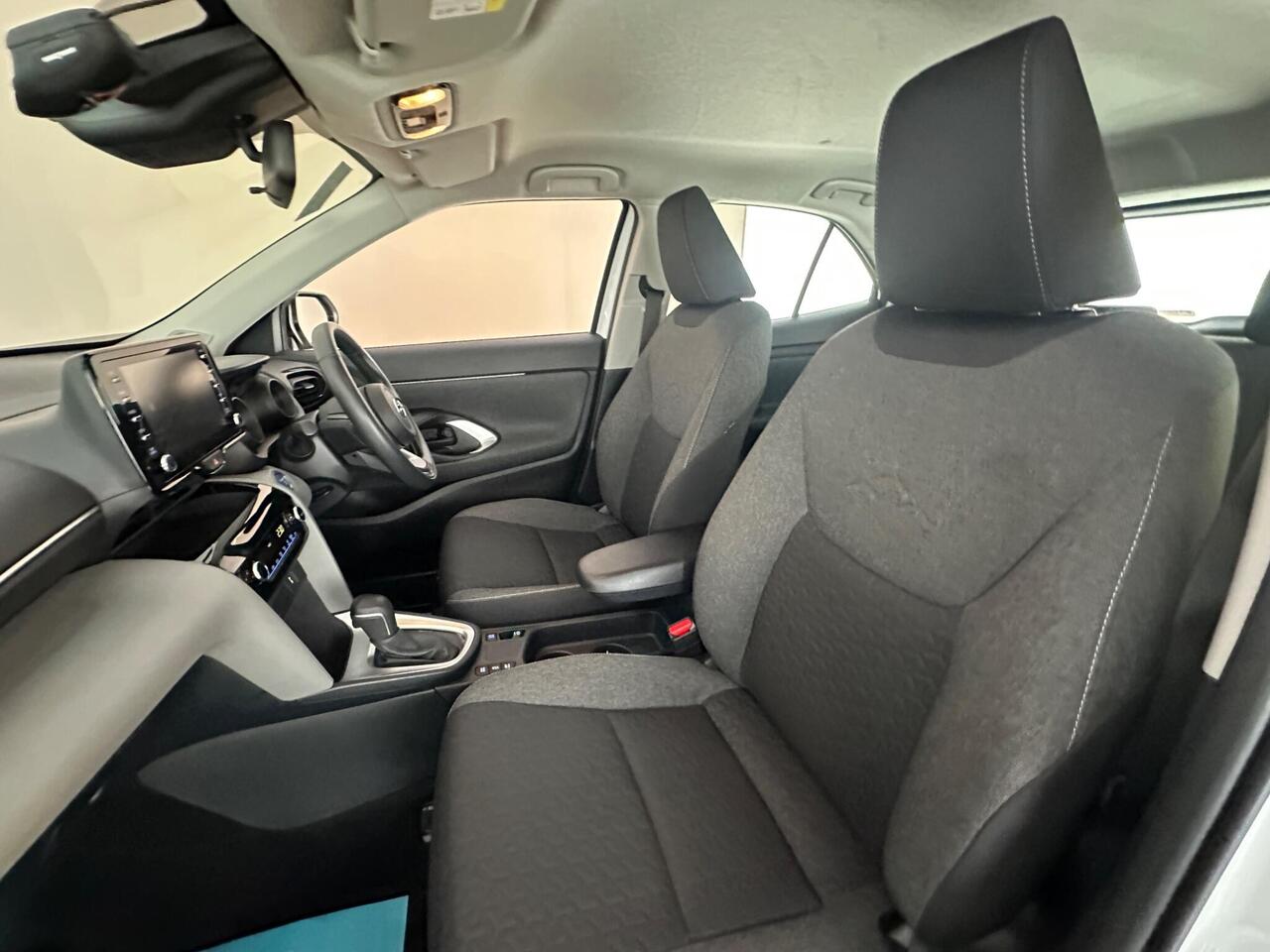 Toyota Yaris Cross AK22SZY