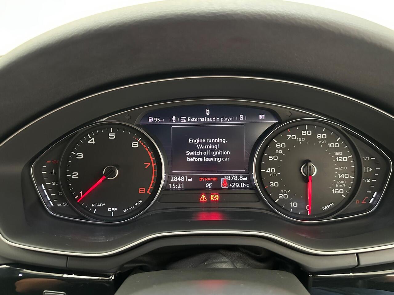Audi A4 Avant MF69RGX