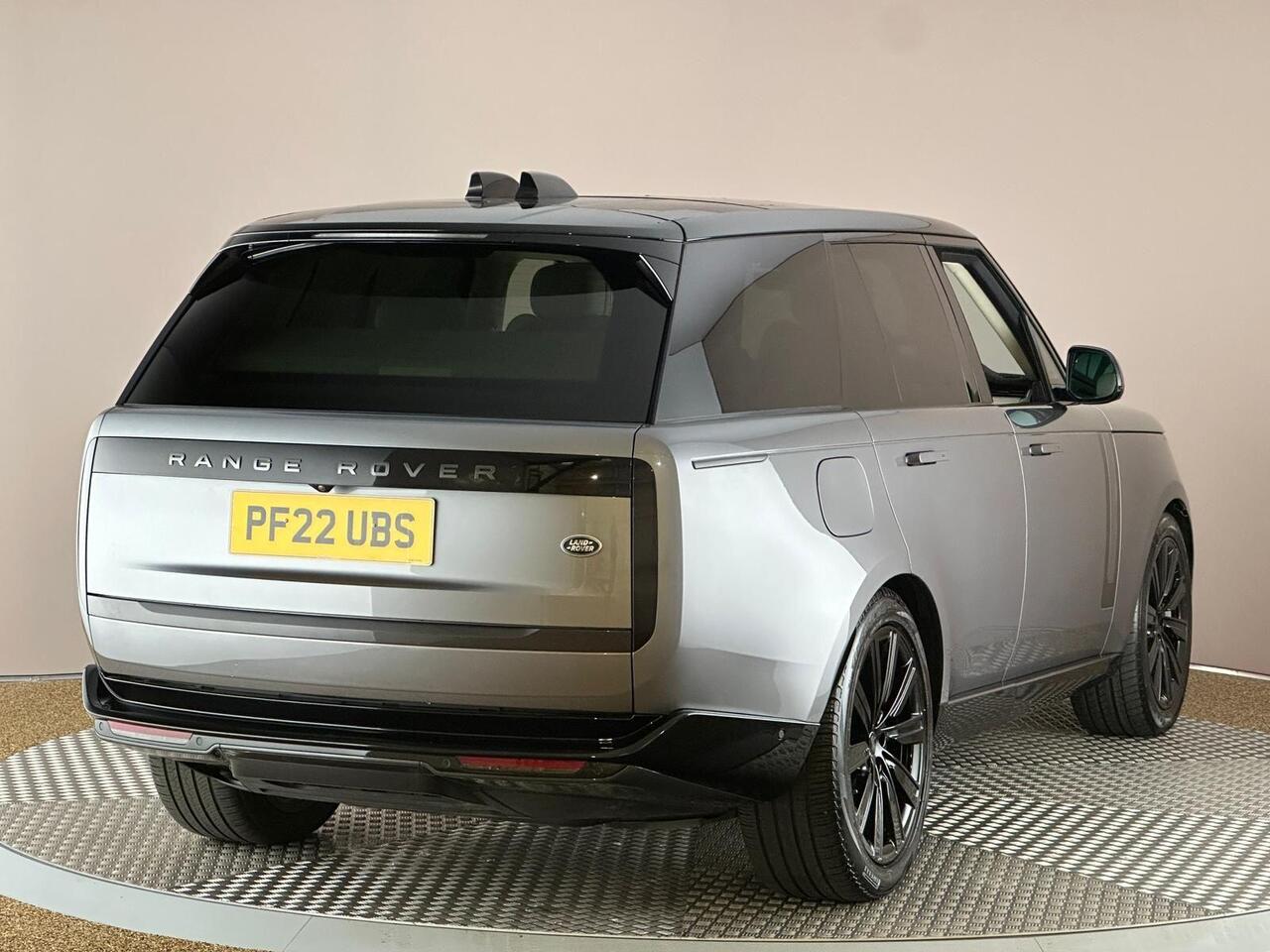 Land Rover Range Rover PF22UBS