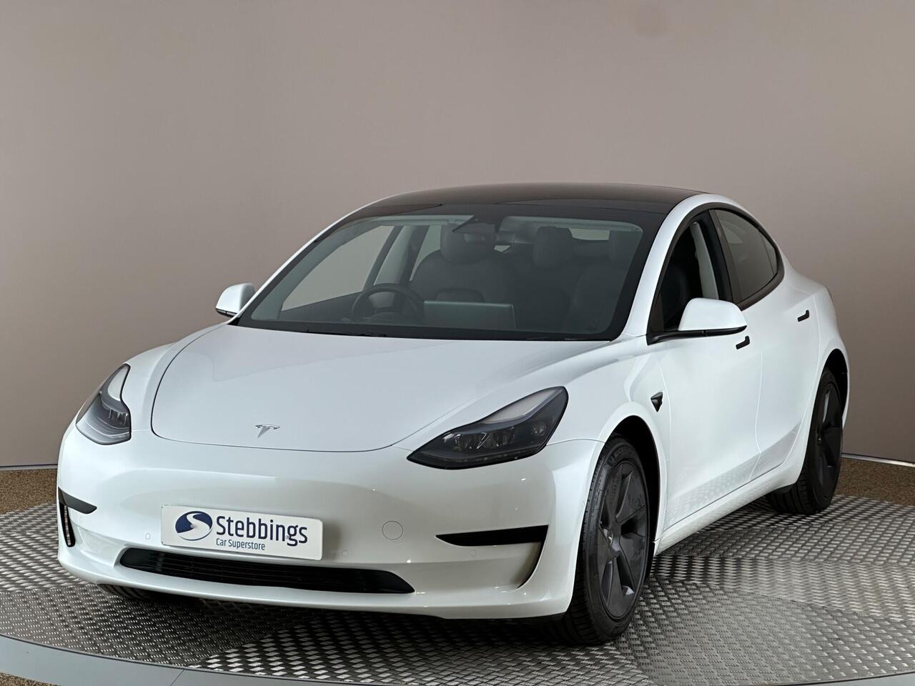 Tesla Model 3 AF72VLG