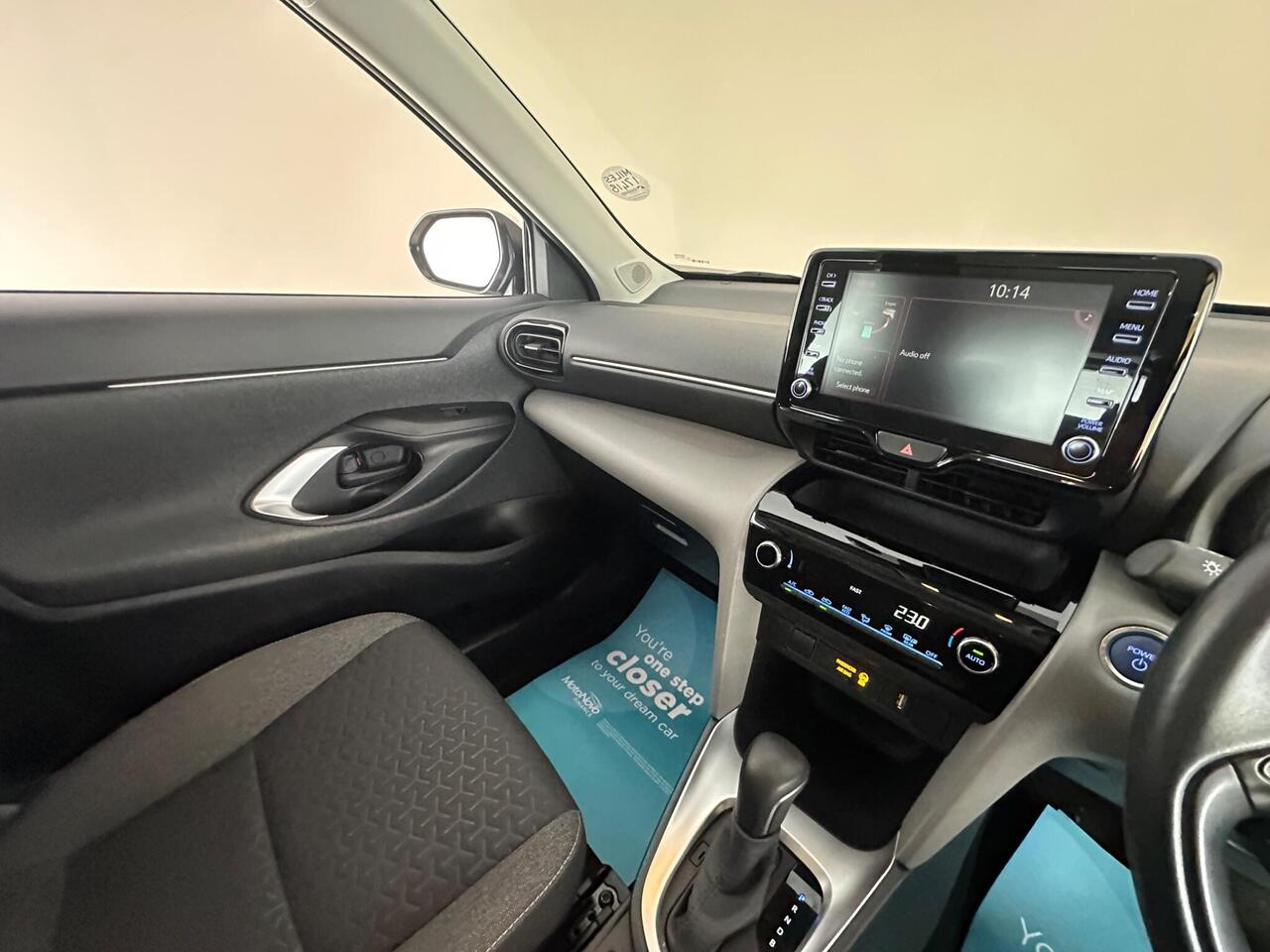 Toyota Yaris Cross AK22SZY